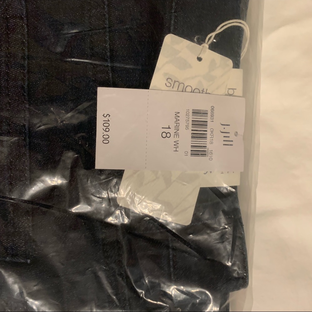 J.Jill Jeans.  NWT 18. Smooth Fit Barely Boot Cut
